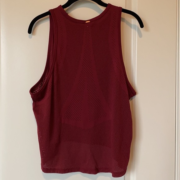 PINK Victoria's Secret Tops - VS Pink Seamless tank